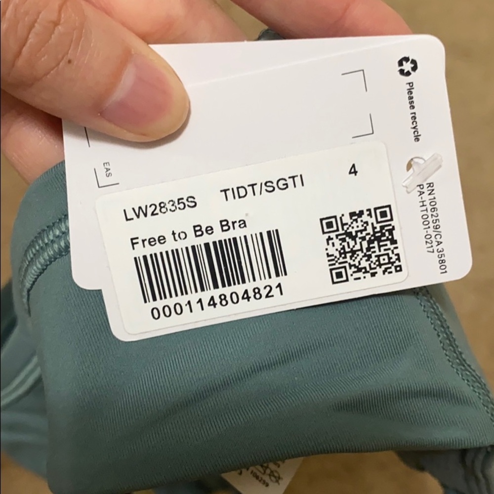 ❌ Sold ❌ Lululemon Tidewater Teal Free To Be Bra - Picture 4 of 11